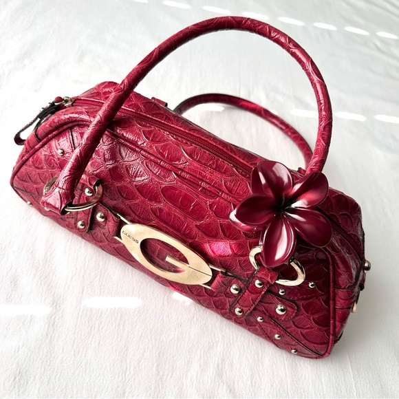 Guess Faux Leather Croc-Embossed Shoulder Bag - Picture 5 of 12